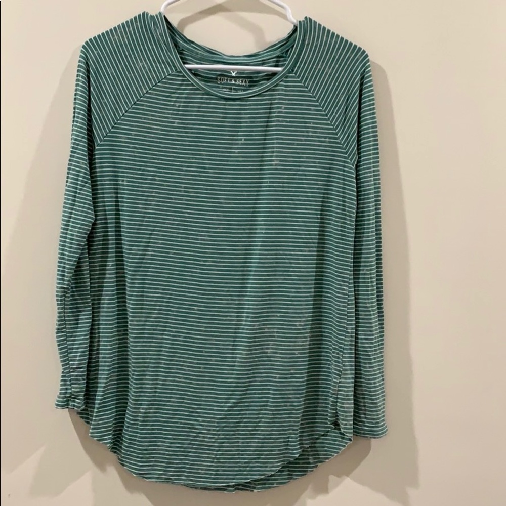 American eagle soft and sexy tee